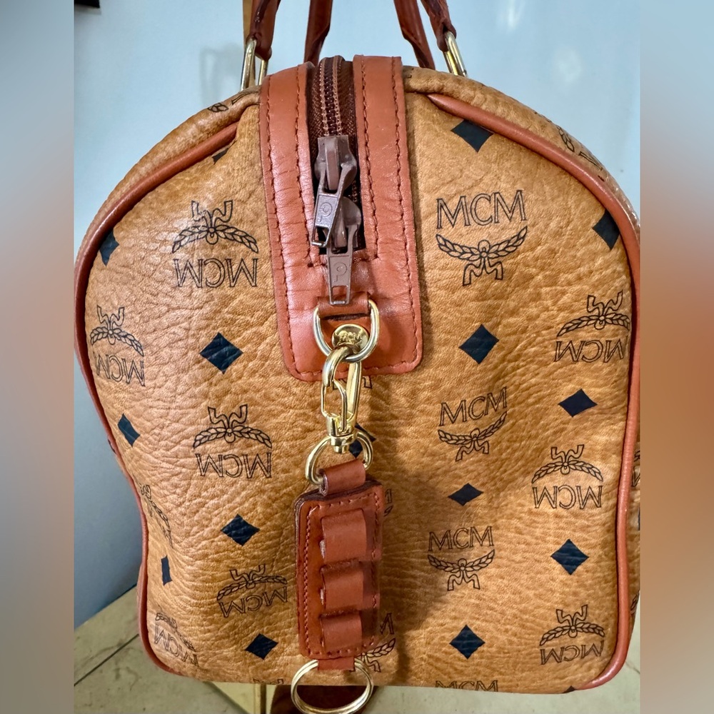 MCM VISETOS CONGNAC BOSTON BAG GOLF COLLECTON MADE IN GERMANY EUC COA INCLUDED - Picture 8 of 17